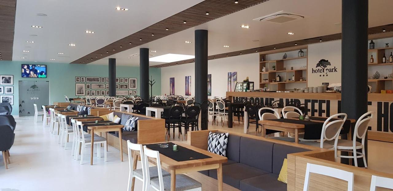 Park Hotel Bihać Extérieur photo